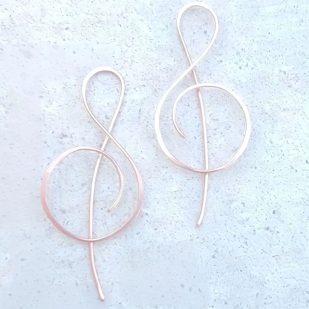 NWT G CLEF DELICATE ROSE GOLD THREADER EARRINGS